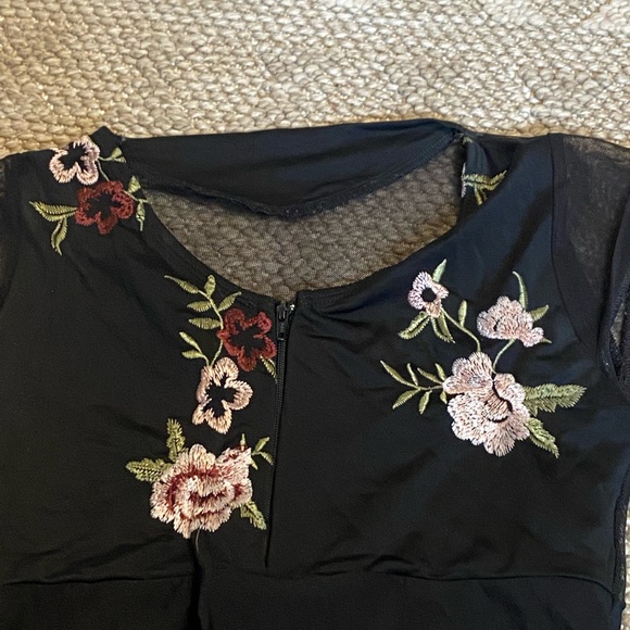 Ballet Leotard - Picture 2 of 3